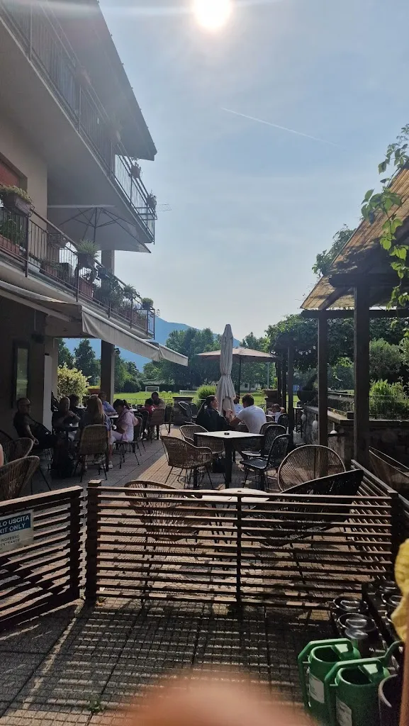 Harish Neerthadi Gowdru_Bar Pace_Gera Lario_review