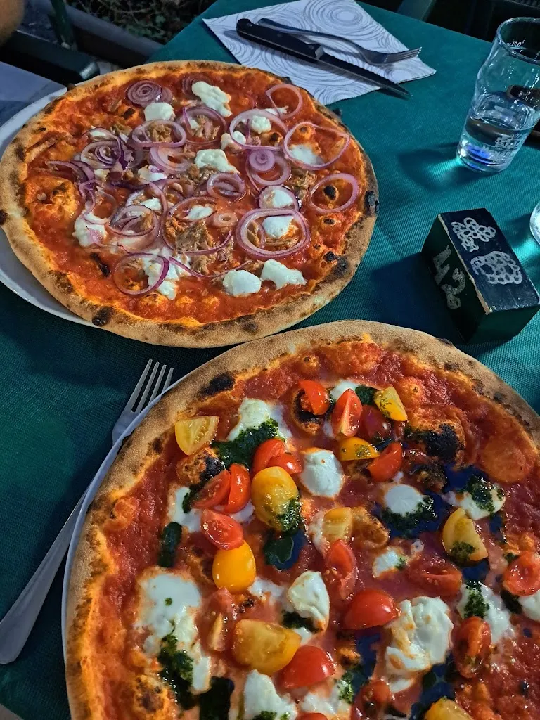 Ristorante Pizzeria Il Boschetto_Germignaga_slider_image_3