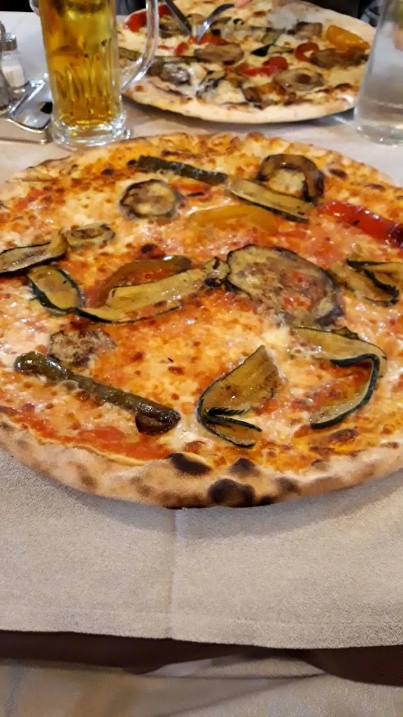 Pizzeria Ristorante Bella Napoli 2_Gerenzago_slider_image_2