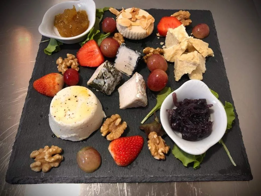 Ristorante Peruggini_Gerenzago_slider_image_3