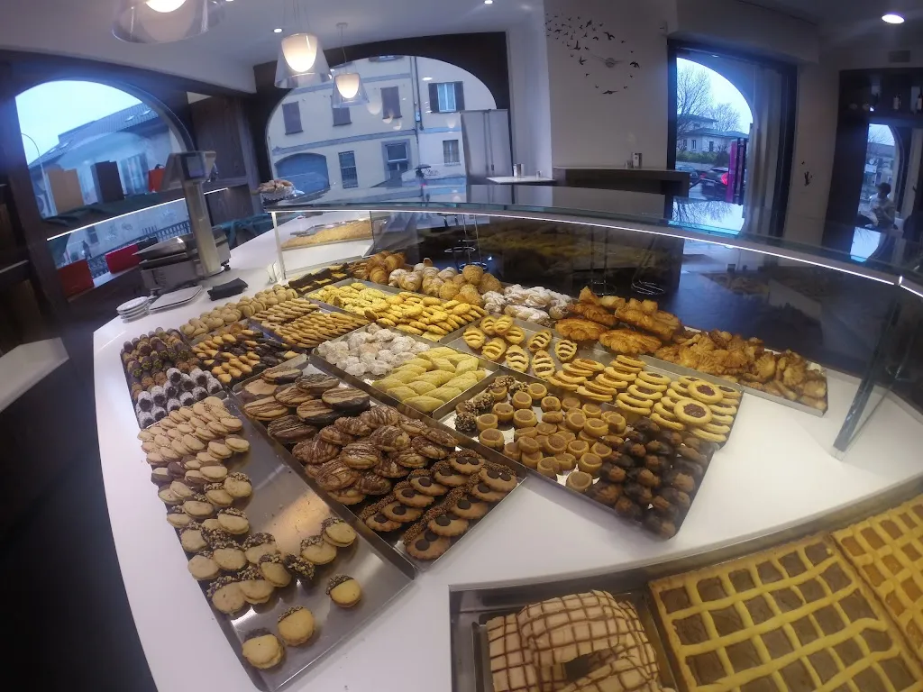 Fornaio Caffè_Gessate_slider_image_1