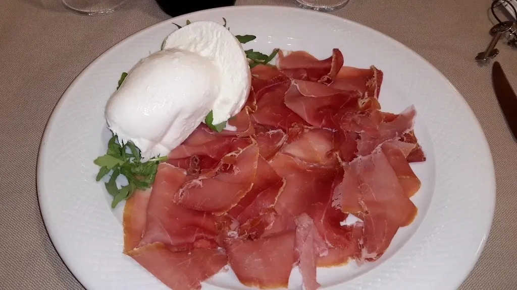 Lo Scacciapensieri Hotel & Restaurant restaurant in Arnesano