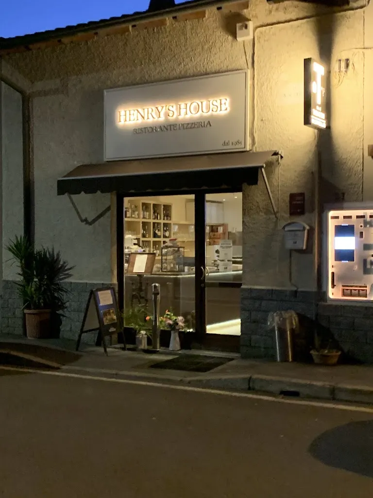 Henry's House_Gerenzano_slider_image_1