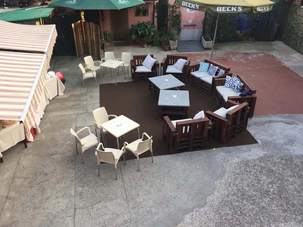 Osteria Il Brillo Cantante restaurant in Giovenzano