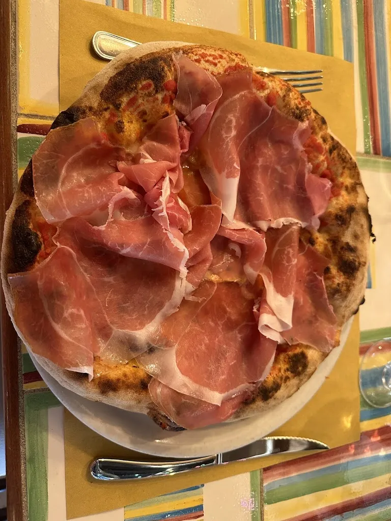 Róbert Németi_La Taverna_Giussano_recensione