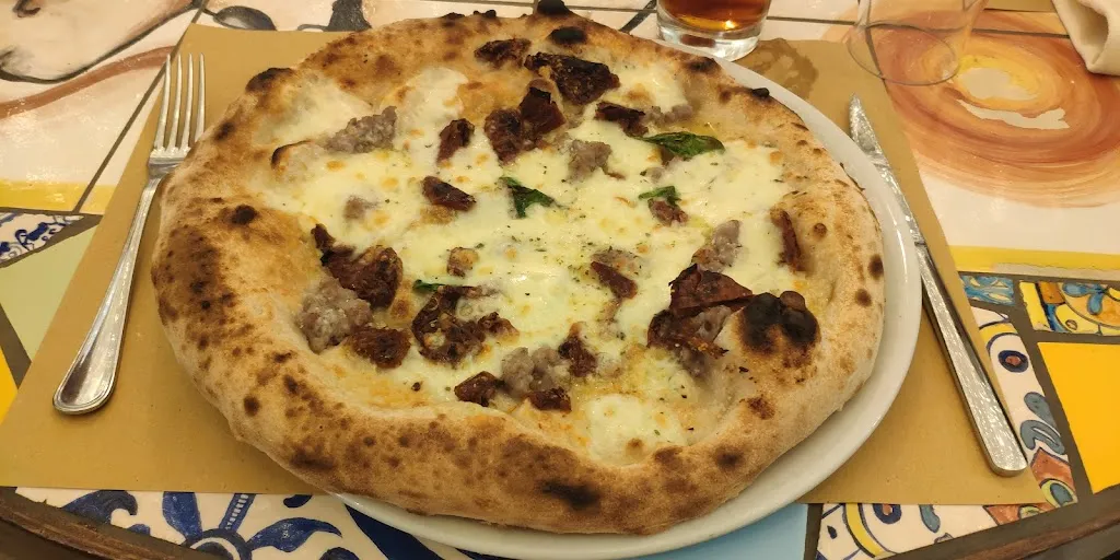 Dennis_La Taverna_Giussano_recensione