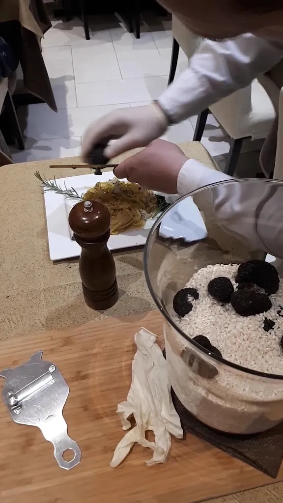 ORO - Ristorante Pizzeria_Giussano_slider_image_2