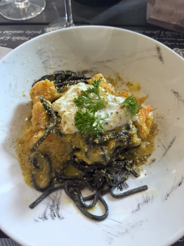 Eleonora Fracchiolla_Enola La Ticinella_Golasecca_review