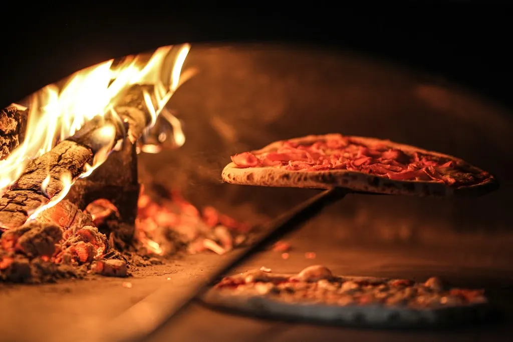 Olmo Napoleonico Ristorante con forno a legna_Golferenzo_slider_image_2