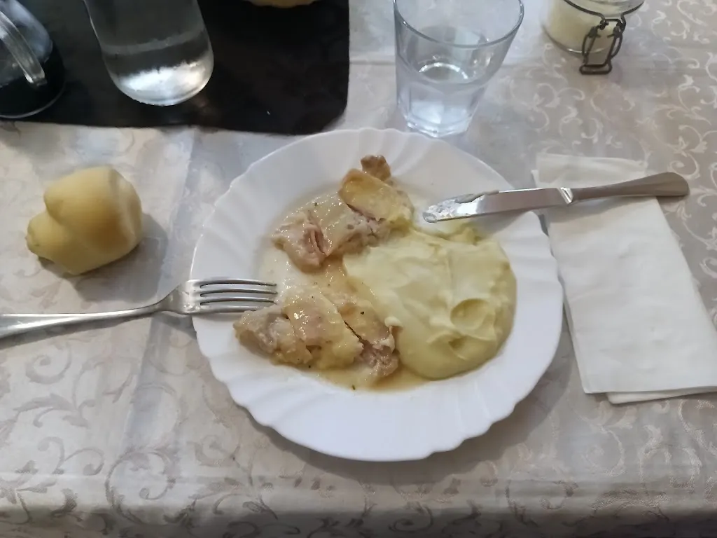 maurizio chiorzi (wandering_to_europe)_Bar Trattoria La Passeggiata_Goito_review