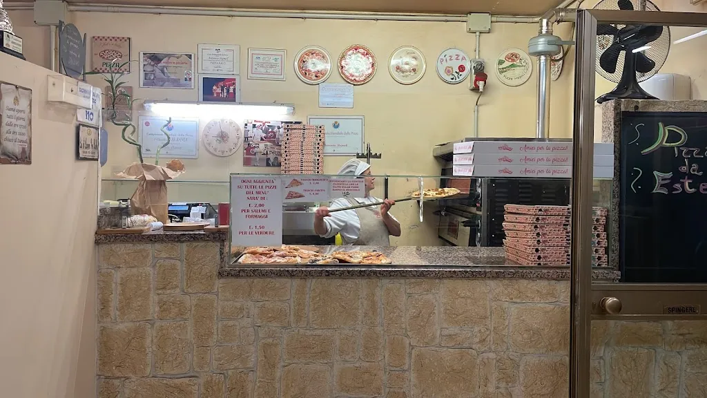 Mario Capelli_Pizzeria Da Ester_Goito_review