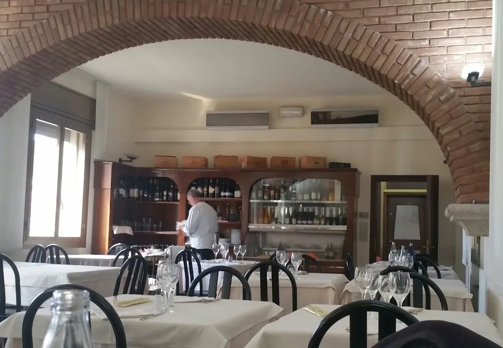 Ristorante Bar Dina restaurant in Gorla Maggiore