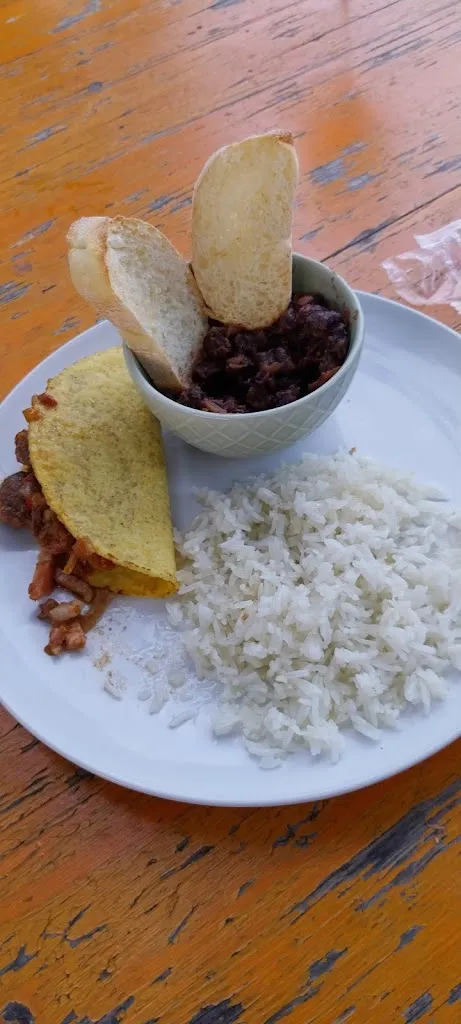 Musica 76_Area Seven Bistrot ed eventi_Gorla Maggiore_review