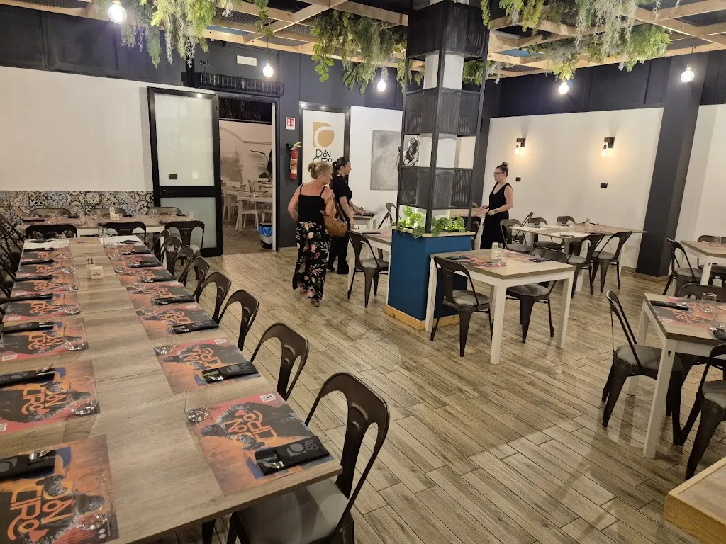 Don Ciro • Pizza Napoletana_Aradeo_slider_image_3