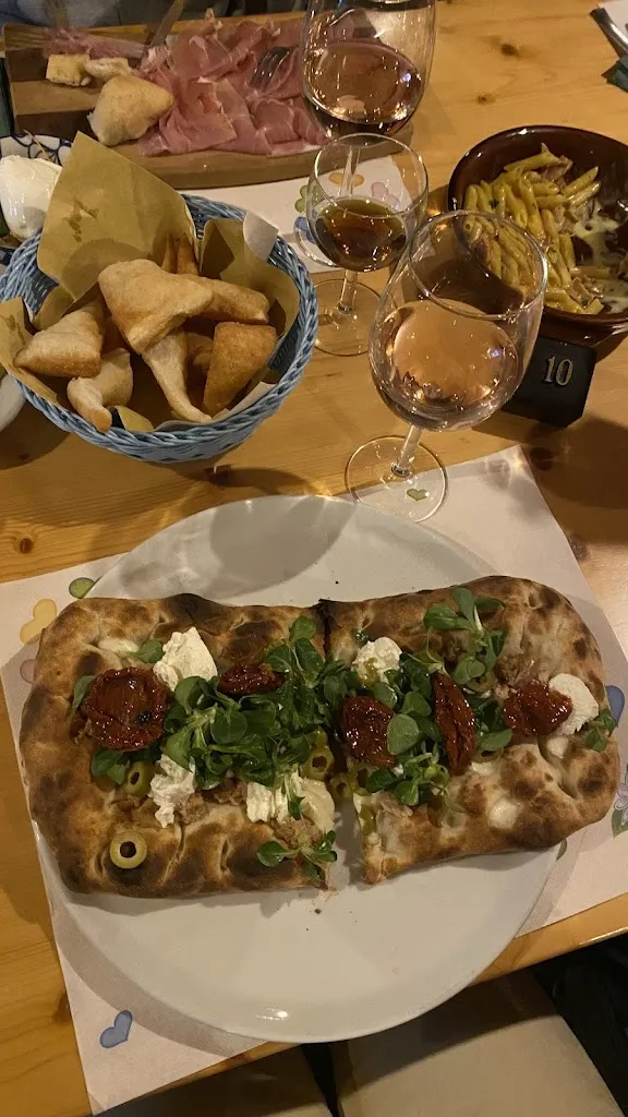 Ristorante Pizzeria Zio Lanzi_Gorla Minore_slider_image_2