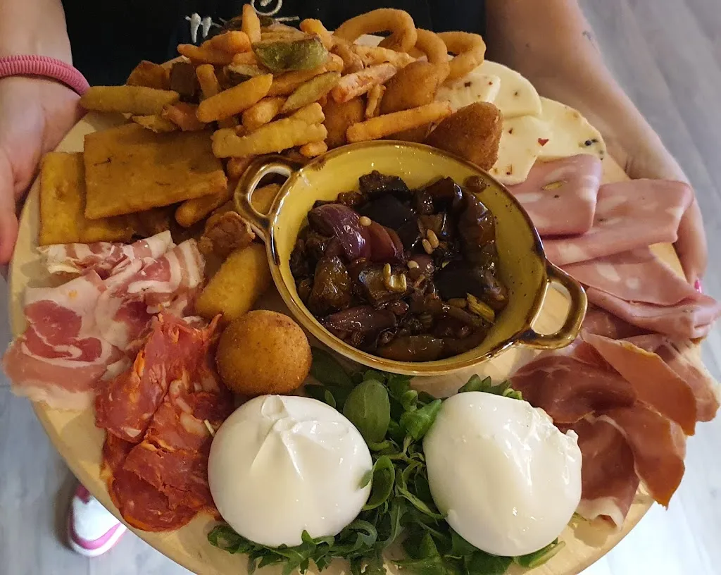 Siciliano ristorante pizzeria_Gorla Minore_slider_image_3