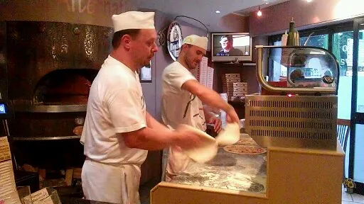 L'alternativa pizza wine & food mini bistrot di colombo mirko_Gorla Minore_slider_image_3