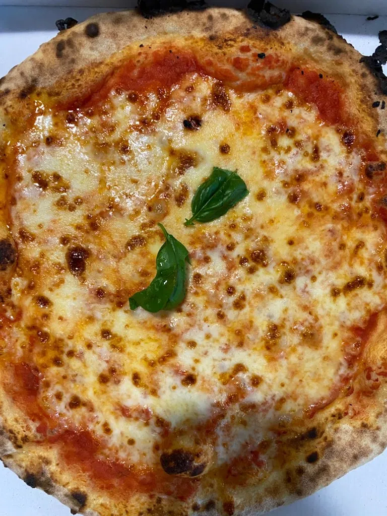 Traveler Abroad_Pizzeria Da Carletto_Gorla Minore_review