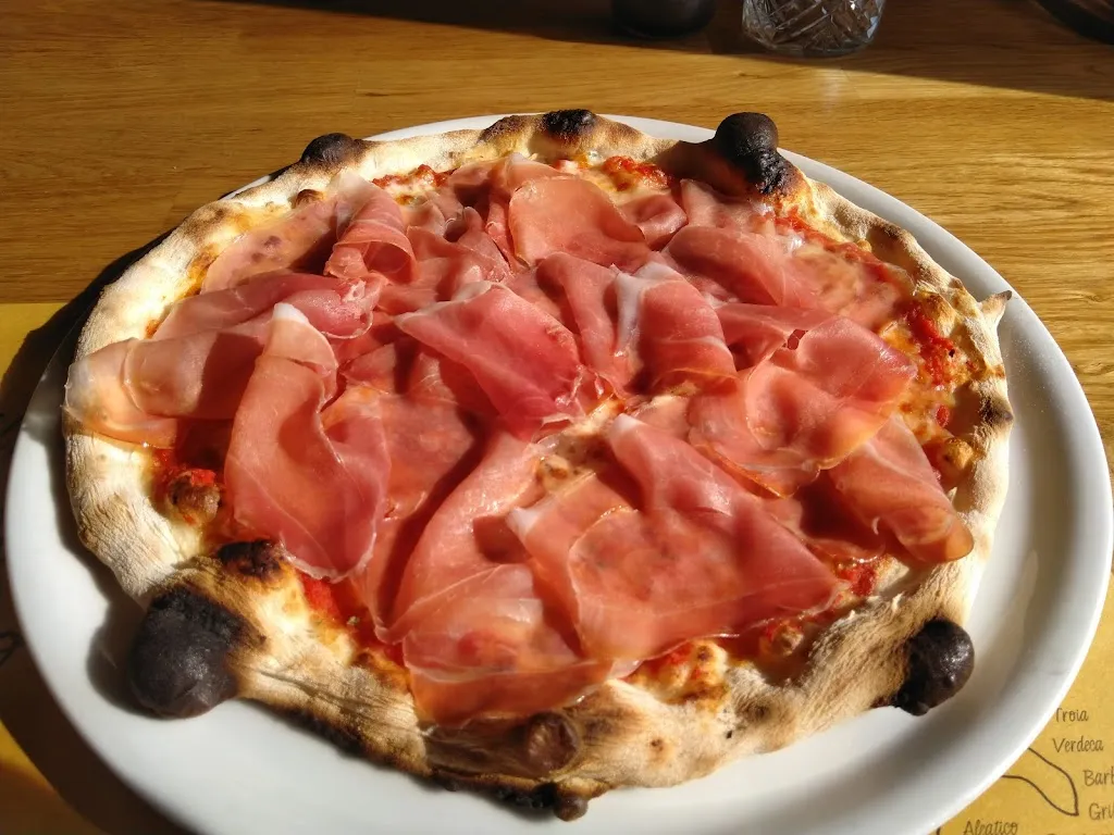 alessandro andreoli_TOSI pizzeria_Graffignana_review