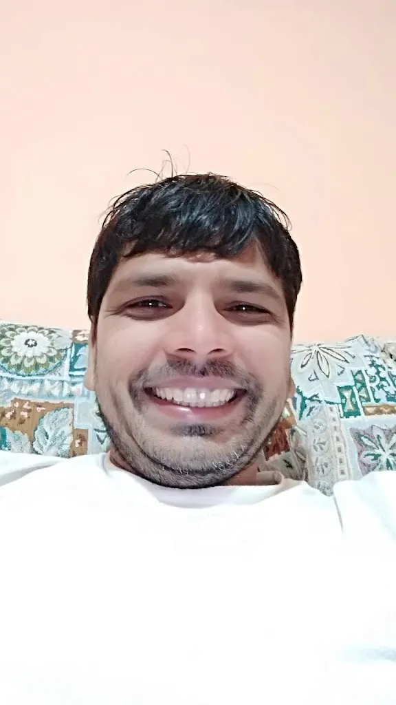 Devender Kumar_Ristorante Pizzeria Vesuvio_Gottolengo_review