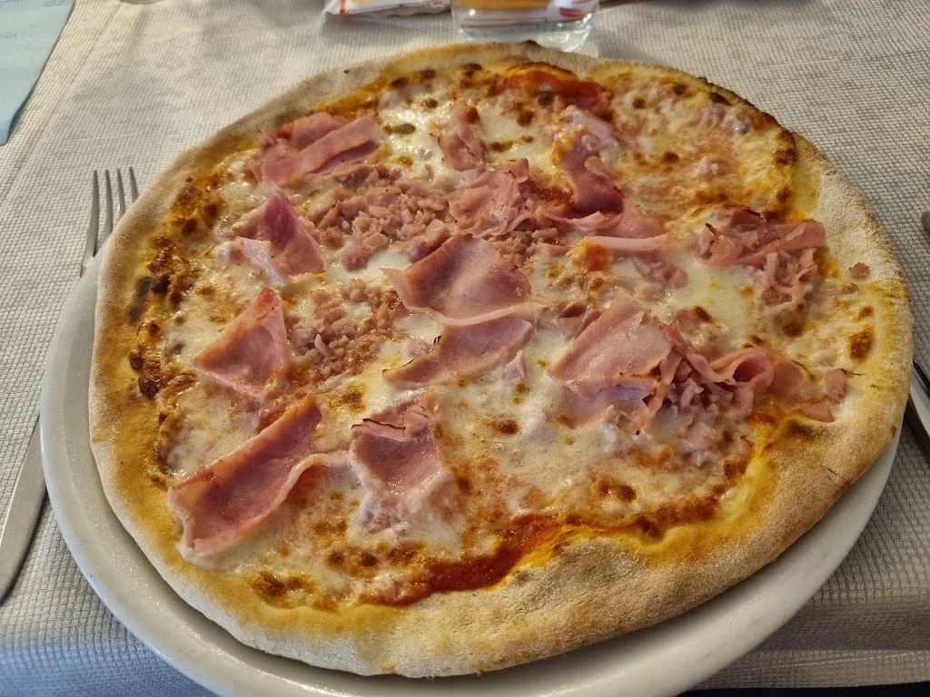 Ristorante Pizzeria Vesuvio_Gottolengo_slider_image_2