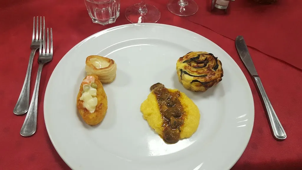 La Corte Dei Golosi Snc Di Gazza Gloria E Anna_Gottolengo_slider_image_2