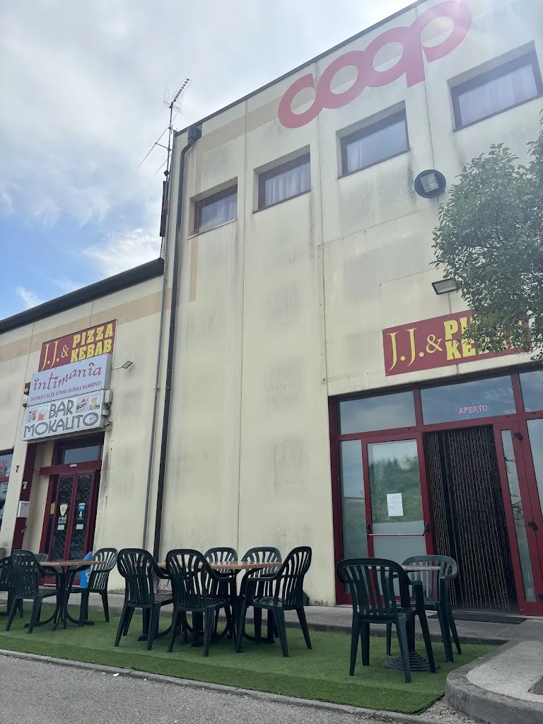 J.J. Pizza & Kebab restaurant in Gottolengo
