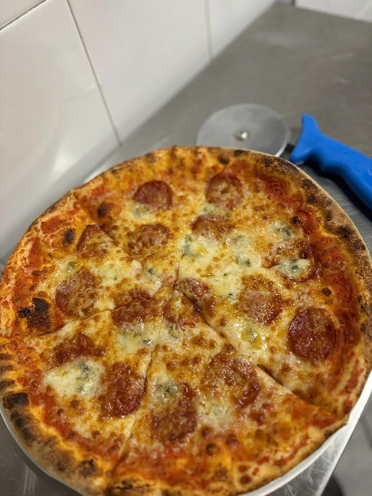 J.J. Pizza & Kebab_Gottolengo_slider_image_2