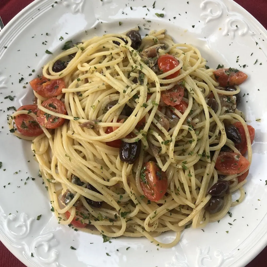 Trattoria La Vecchia Magnolia_Grandola ed Uniti_slider_image_2