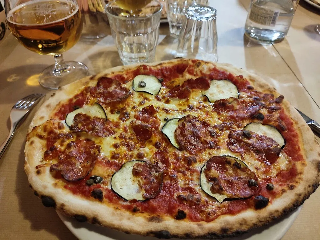 Agata Buffardeci_L'officina - Grezzago_Grezzago_review