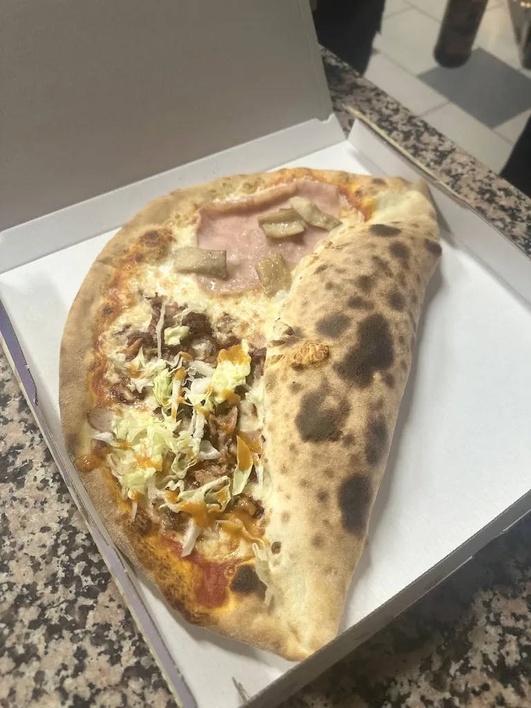 Pizzeria Express di Ramy_Grezzago_slider_image_3