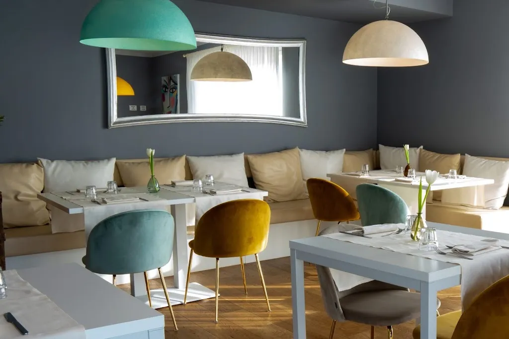 Harmonia Osteria Moderna restaurant in Gromlongo