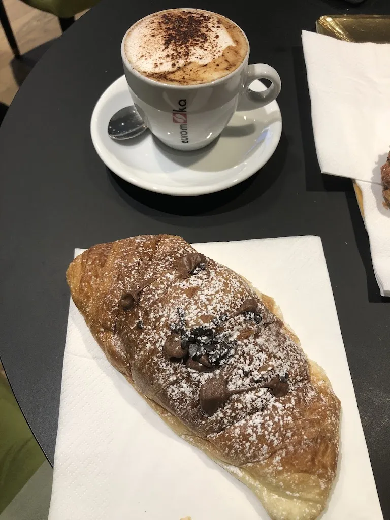 L' ALTRO CAFFÈ Ristorante Pizzeria_Grassobbio_slider_image_3