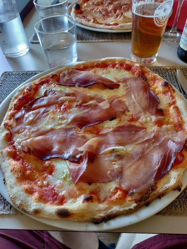 Joonas Lehtonen_Ristorante Jolly'S Pizzeria - Asporto e a Domicilio_Grassobbio_review