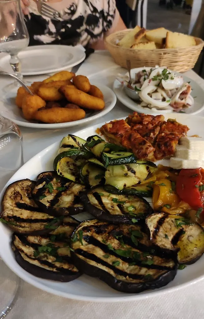 Menu_Pizza&Pizza_Aradeo_immagine_7