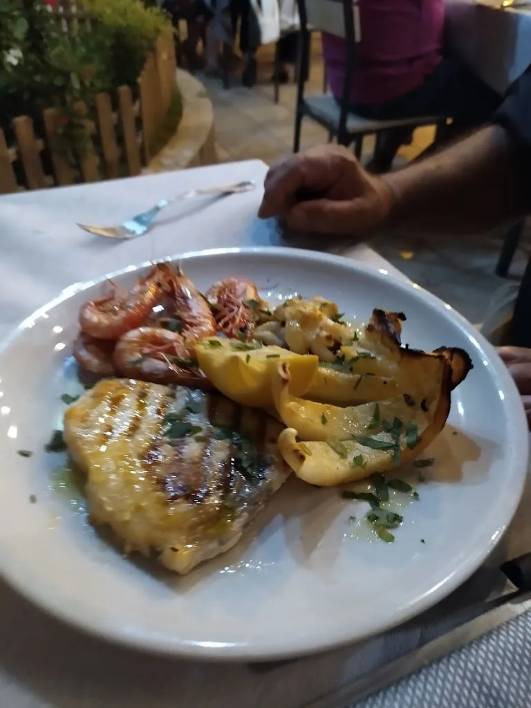 Menu_Pizza&Pizza_Aradeo_immagine_8