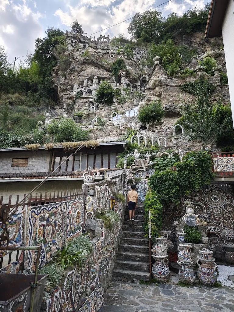 Arvid Zarini_Giardino Roccioso Nicola di Cesare_Grosio_review