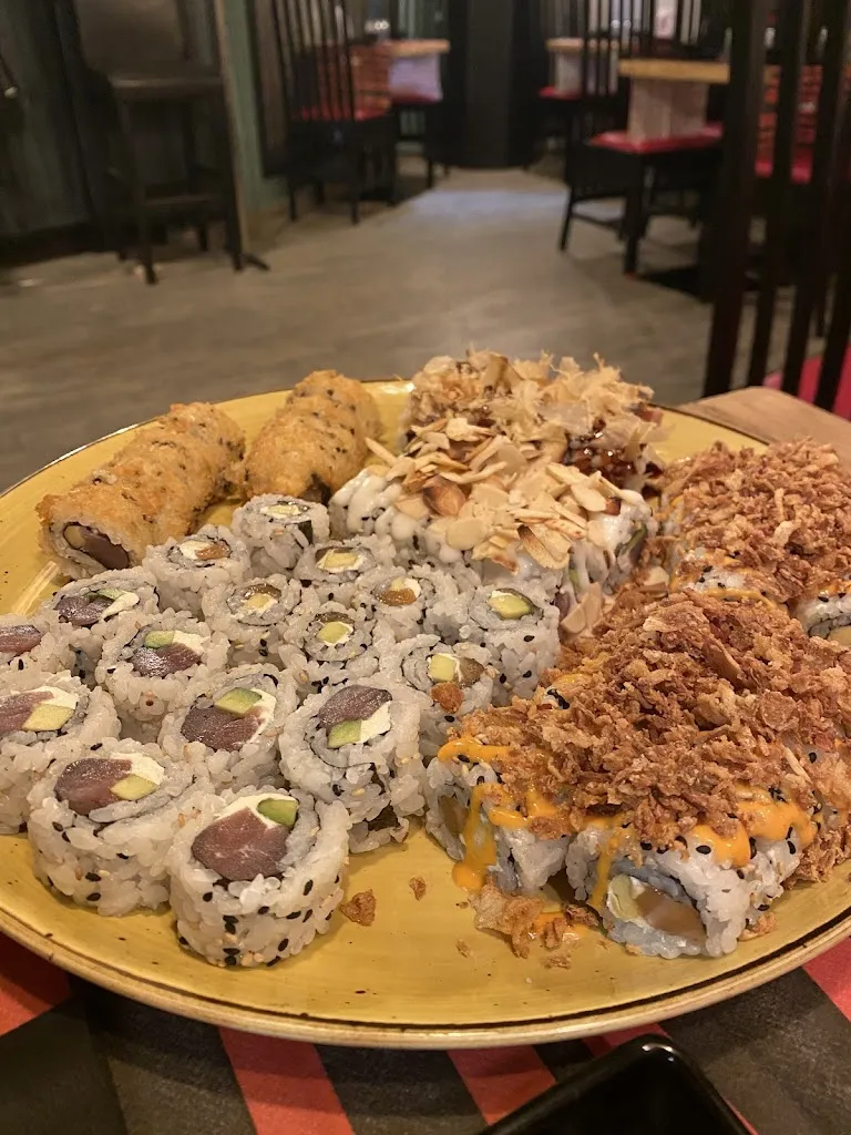 Luisa Napoli_Makò Sushi & Wok_Aradeo_review