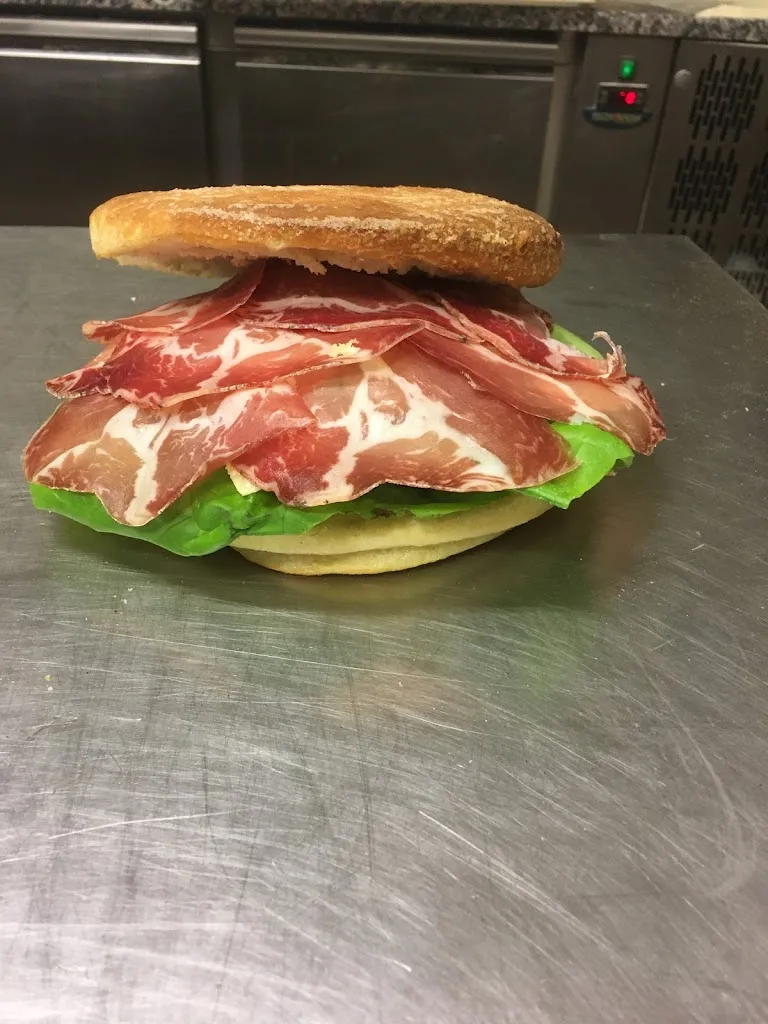 Menu_Pizzeria La Dea_Grosotto_image_5