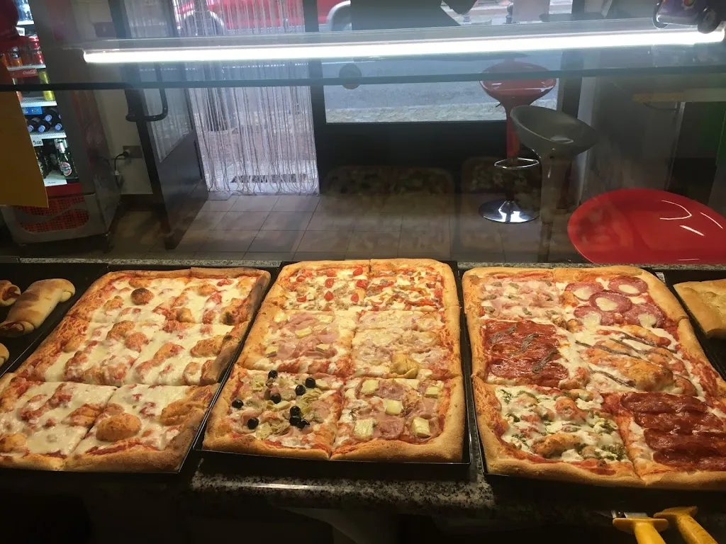 Menu_Pizzeria La Dea_Grosotto_image_8