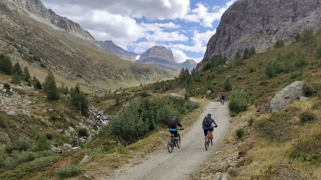 Tomasz Pawłusiewicz_Hotel Garnì Le Corti_Grosotto_review