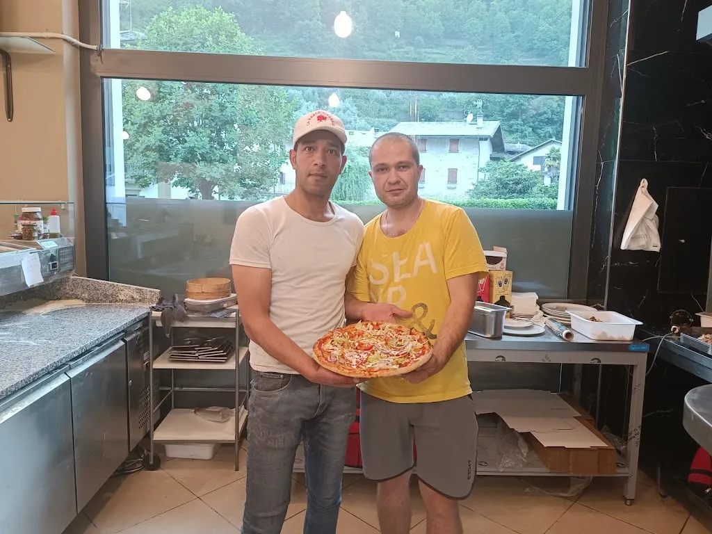 Сергей Гузаревич_Pizzeria La Reale Grosotto_Grosotto_review