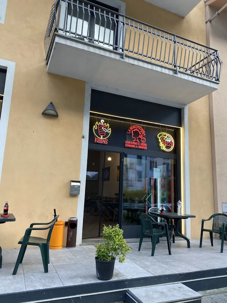 Melissa Picuo_Pizzeria La Reale Grosotto_Grosotto_review