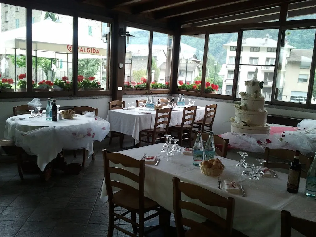 Ristorante Pizzeria Borgo Antico_Grosotto_slider_image_3