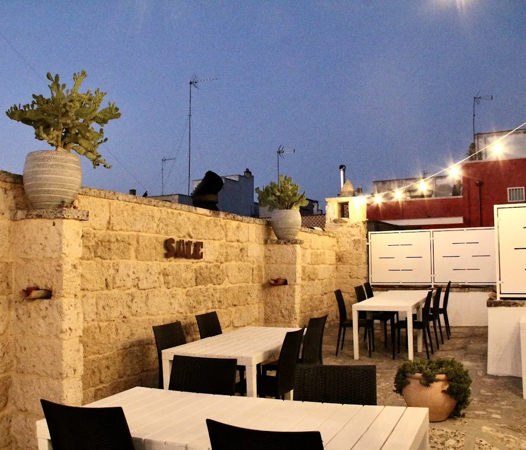 SALE restaurant in Aradeo