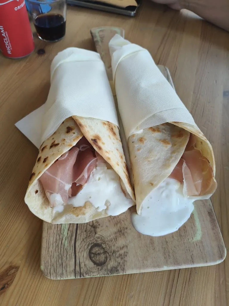 Piada Café di Gravellona Toce_Gravellona_slider_image_3