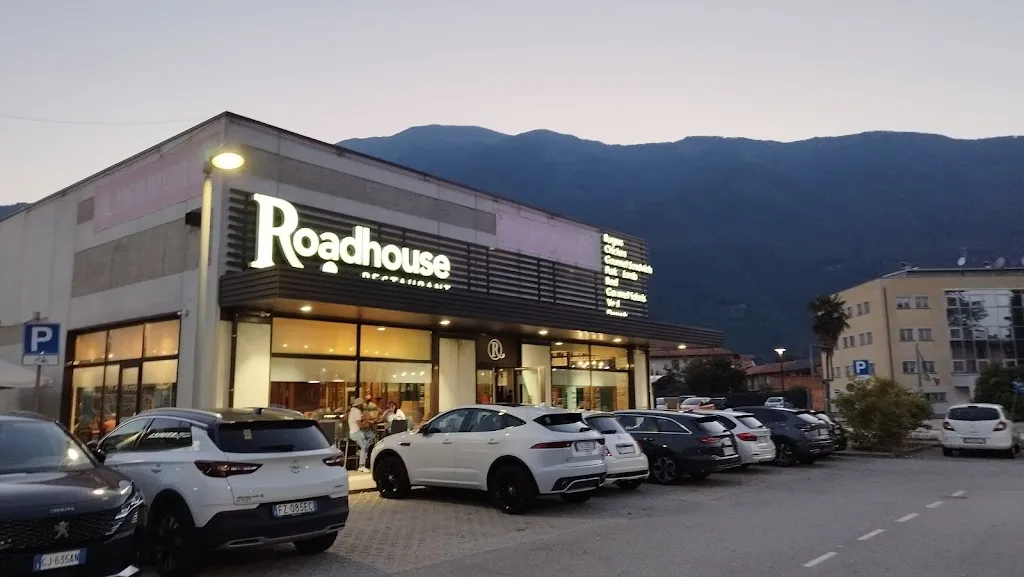 Roadhouse Restaurant Gravellona Toce_Gravellona_slider_image_1