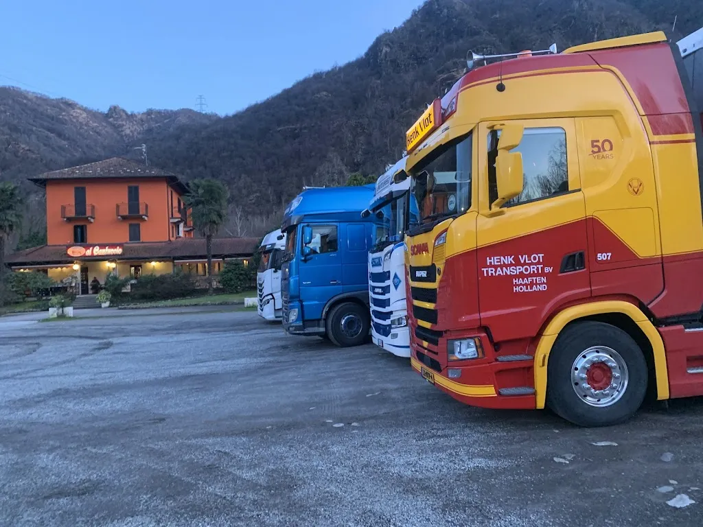 Ton Van dam_Albergo Ristorante Pizzeria Al Cantuccio_Gravellona_review