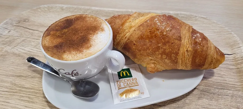 Menu_McDonald's_Gravellona_immagine_7