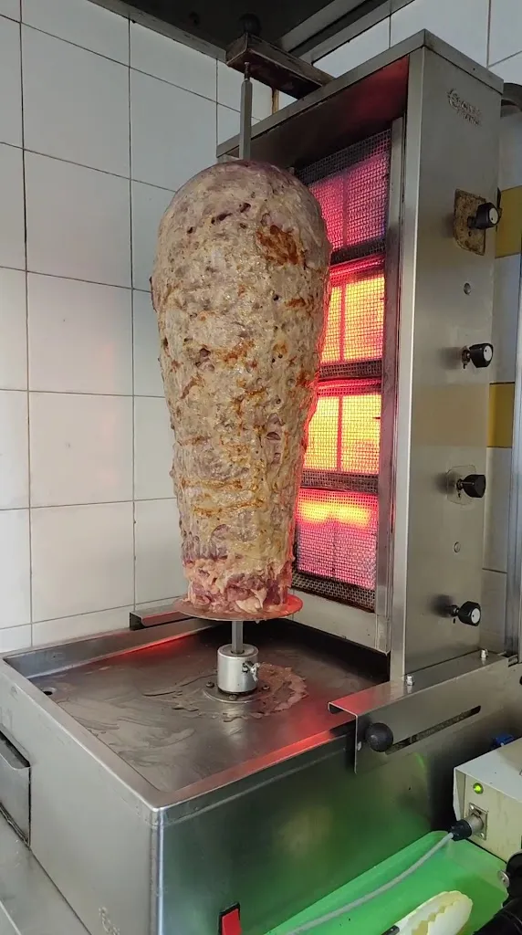 Istanbul Turkish pizza kebap Gravellona toce_Gravellona_slider_image_2